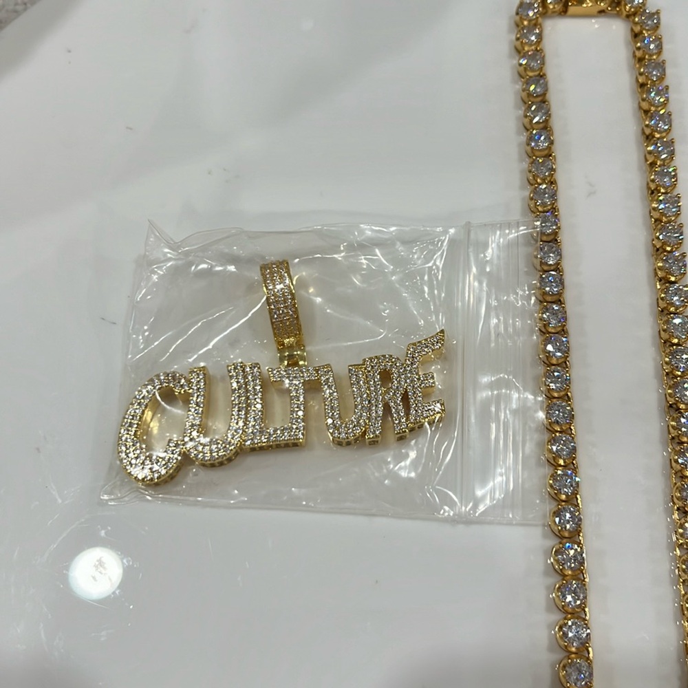 THE GOLD GODS 18KT GOLD DIAMOND BUTTERCUP TENNIS CHAIN 6mm/22” length BRAND NEW